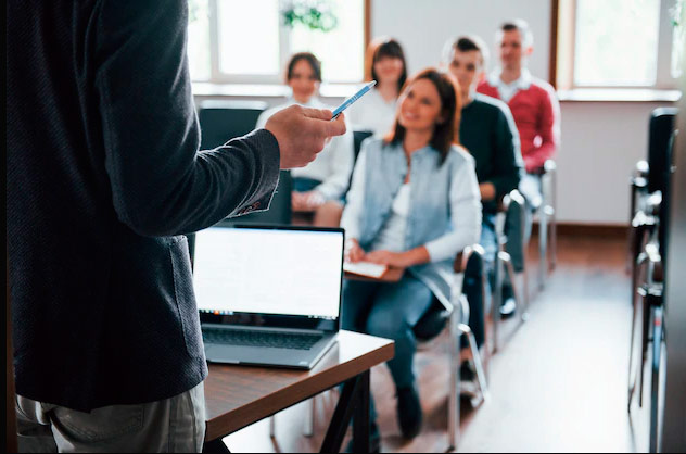 curso-capacitacao-e-reciclagem-de-professores